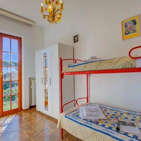 Dom wakacyjny Casa Maddalena Al Mare 600m From Sea - Happy