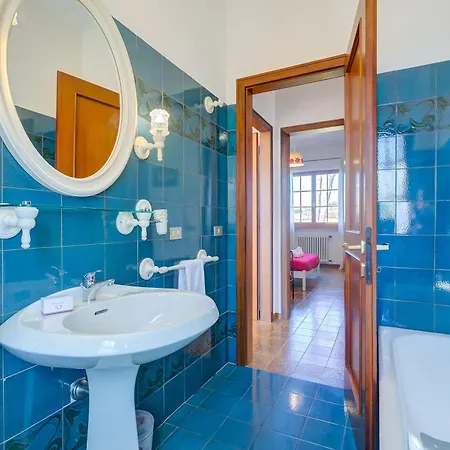 Dom wakacyjny Casa Maddalena Al Mare 600m From Sea - Happy *