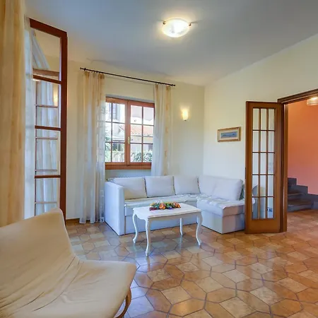 Vakantiehuis Casa Maddalena Al Mare 600m From Sea - Happy *