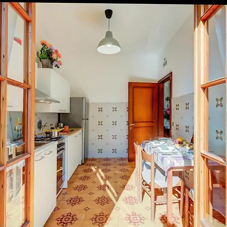 Casa Maddalena Al Mare 600m From Sea - Happy Holiday home