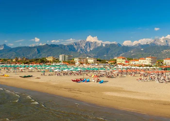 Дом отдыха Casa Maddalena Al Mare 600m From Sea - Happy