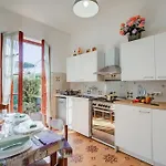 Feriehus Casa Maddalena Al Mare 600m From Sea - Happy *